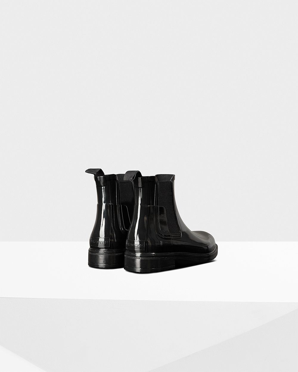 Mens Chelsea Boots - Hunter Refined Slim Fit Gloss (72NXIASLQ) - Black